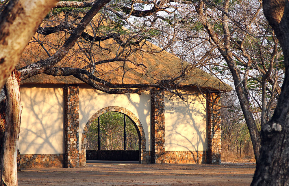 Gwango Heritage Resort Dete Exterior photo
